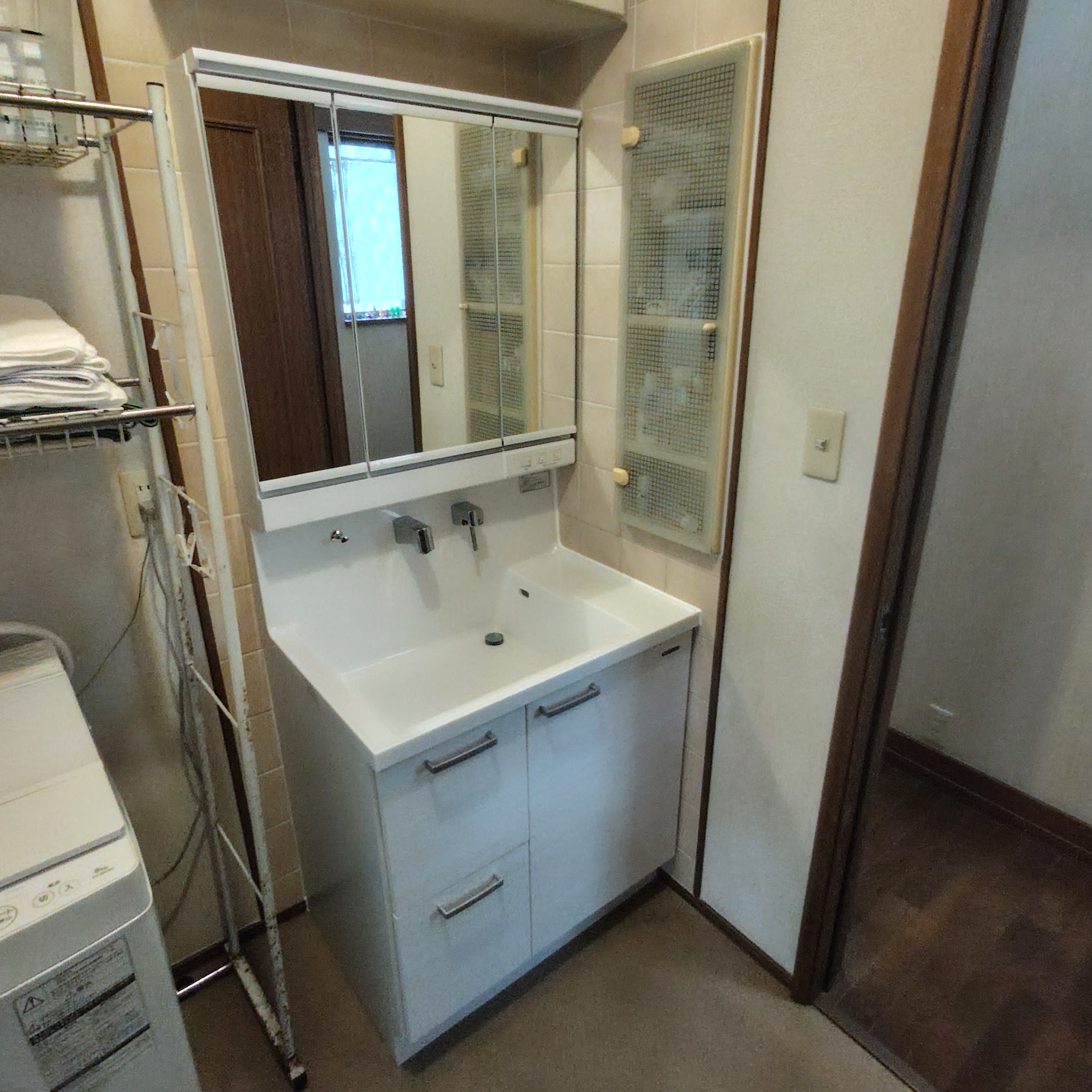 🏠洗面化粧台🏠タカラスタンダードのリジャスト　洗面台リフォーム