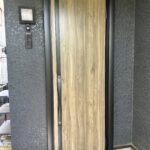 断熱＋デザイン性　LIXILリシェント断熱仕様Ｋ２　玄関ドア取替え